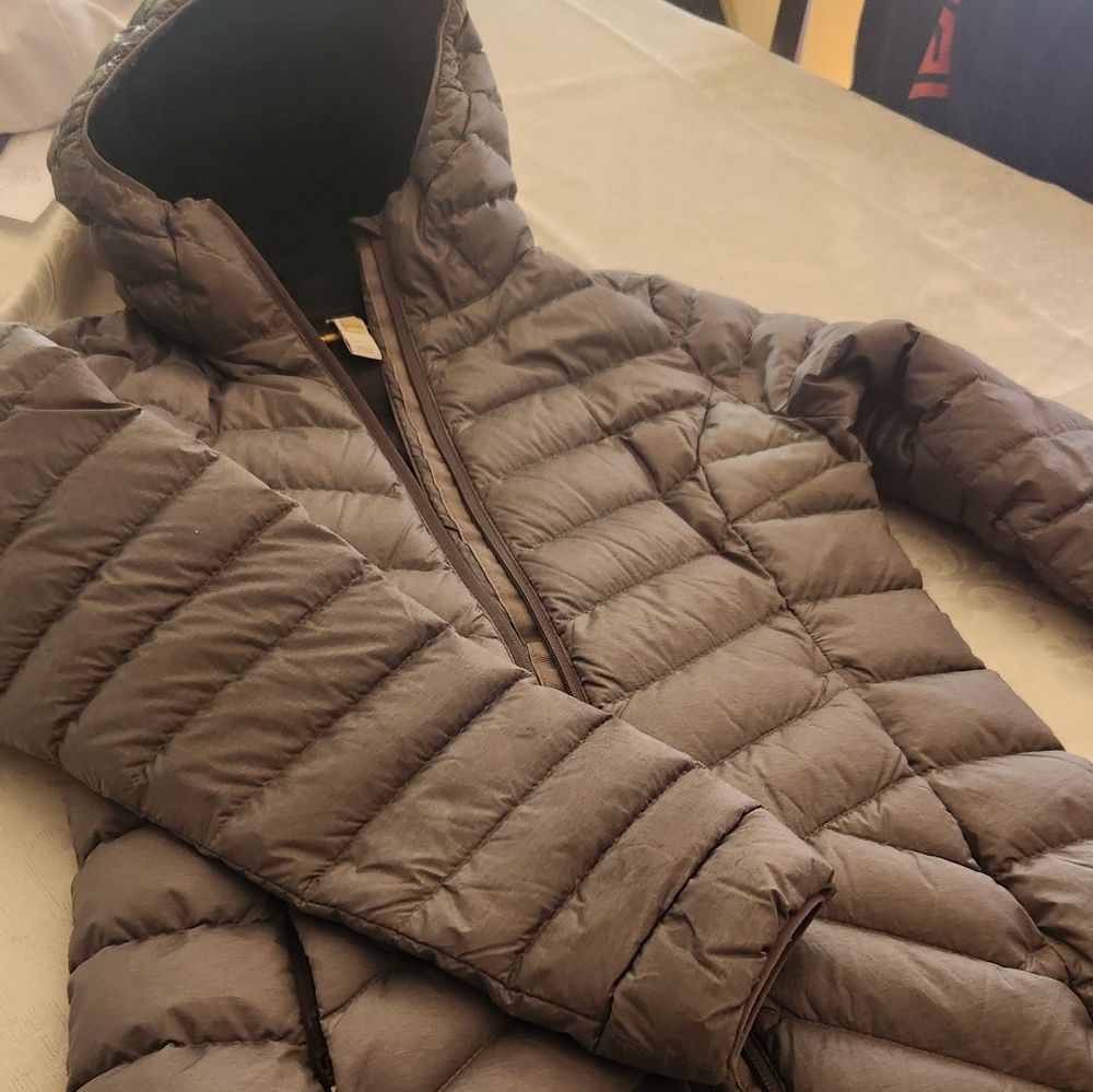 LOLE down jacket - lightweight